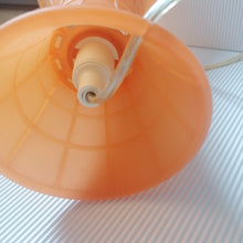 Charger l'image dans la galerie, Paire de lampe orange Luceplan modèle Birzi design par Giancarlo Fassina et Carlo Forcolini, 2004, design italien