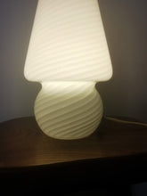 Charger l'image dans la galerie, Lampe mushroom champignon vintage Murano Vetri di Murano
