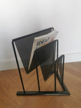 Charger l'image dans la galerie, Porte Revues design 1980 Markus Borgens pour D-Tech , memphis Milano