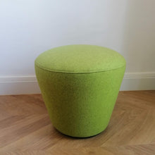 Charger l'image dans la galerie, Pouf Pierre Paulin modèle Anda Ligne Roset