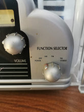 Charger l'image dans la galerie, Radio vintage Marylin by Cicena 1980