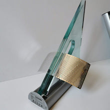 Charger l'image dans la galerie, applique italienne vintage de Carlo Forcolini modèle Icaro pour Artemide en 1985