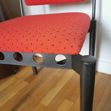 Charger l'image dans la galerie, Chaise design des années 1990