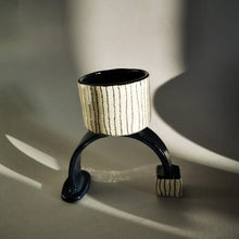 Charger l'image dans la galerie, Gobelet surélevé Sabine Orlandini