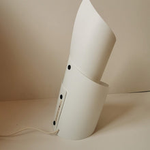 Charger l'image dans la galerie, Lampe vintage Samuel Parker, Lucia, 1990