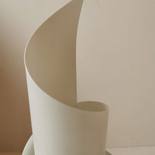 Charger l'image dans la galerie, Lampe vintage Samuel Parker, Lucia, 1990