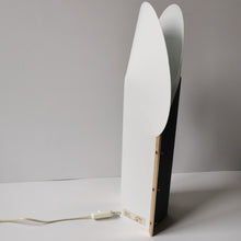 Charger l'image dans la galerie, Lampe Moon vintage Samuel Parker, Slamp, 1980