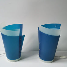 Charger l'image dans la galerie, Paire de lampes by Samuel Parker S.R.L pour Slamp, Italy. Editées dans les années 90.