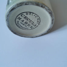 Charger l'image dans la galerie, vase anthropomorphe personnage céramique 1960