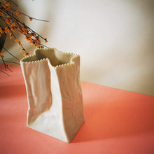 Charger l'image dans la galerie, Vase blanc Tapio Wirkkala Rosenthal Line, édition vintage 1977 - Maison Panache