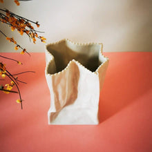 Charger l'image dans la galerie, Vase blanc Tapio Wirkkala Rosenthal Line, édition vintage 1977 - Maison Panache