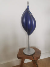 Charger l&#39;image dans la galerie, Lampe de bureau Trilly par Joe Martini pour Penta Italie, 1990s, design italien
