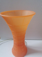 Charger l&#39;image dans la galerie,  lampe orange Luceplan modèle Birzi design par Giancarlo Fassina et Carlo Forcolini, 2004, design italien
