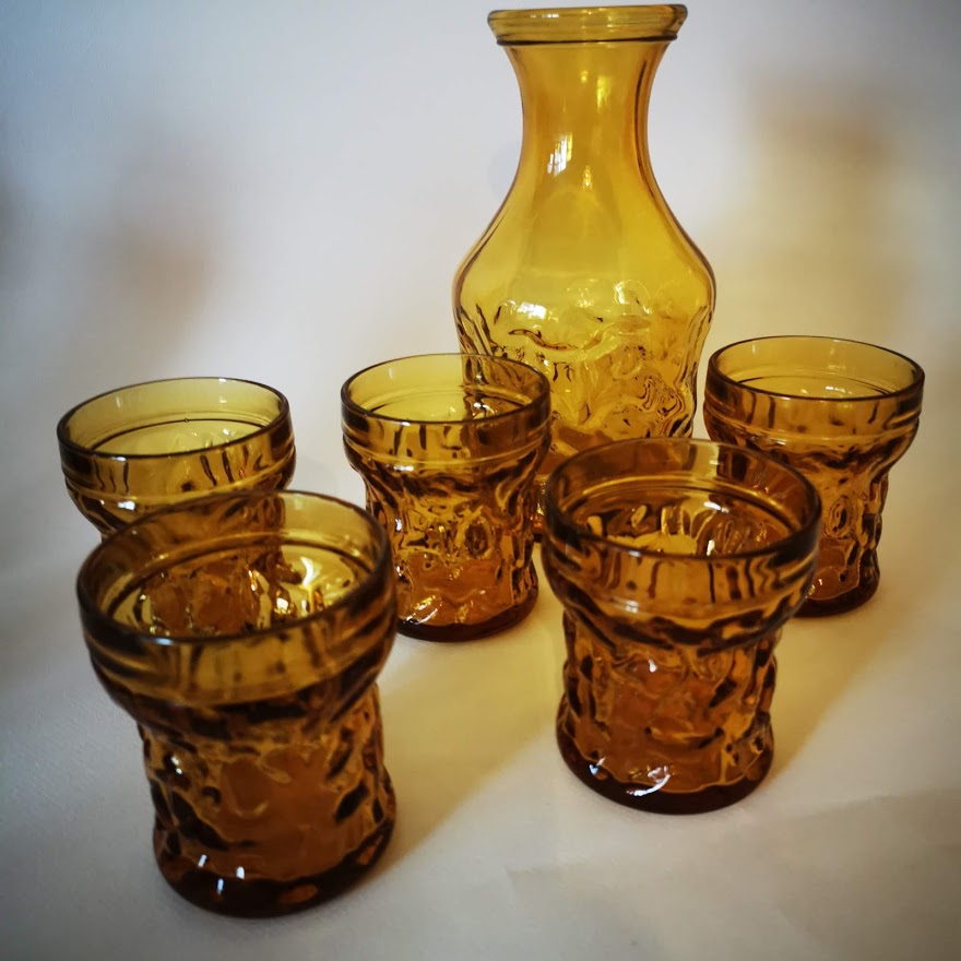 Carafe et 5 verres vintages ambrés Bormioli 1970 Italie