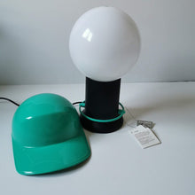 Charger l&#39;image dans la galerie, Lampe &quot;Cap&quot; Vintage par Giorgetto Giugiaro, Bilumen
