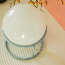 Charger l&#39;image dans la galerie, lampe boule à poser des années 50 - Maison Panache
