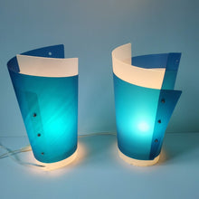 Charger l&#39;image dans la galerie, Paire de lampes by Samuel Parker S.R.L pour Slamp, Italy. Editées dans les années 90. 
