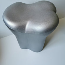 Charger l&#39;image dans la galerie, Tabouret Tooth &quot;Philippe Starck&quot; édition XO 2002
