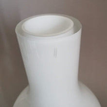 Charger l&#39;image dans la galerie, Vase bubble vintage opaline blanc
