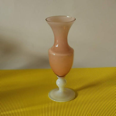 vase en opaline rose - Maison Panache