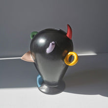 Charger l&#39;image dans la galerie, Vase sculptural des années 80
