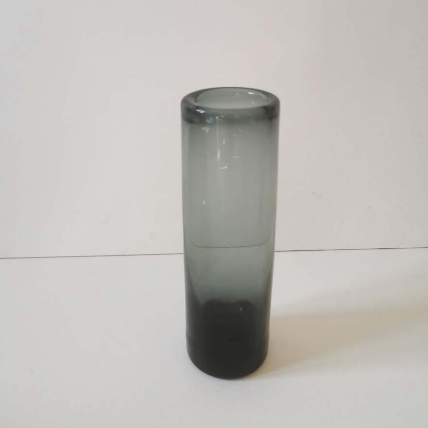 Vase danois vintage cylindrique de PER LÜTKEN pour HOLMEGAARD dans les années 60